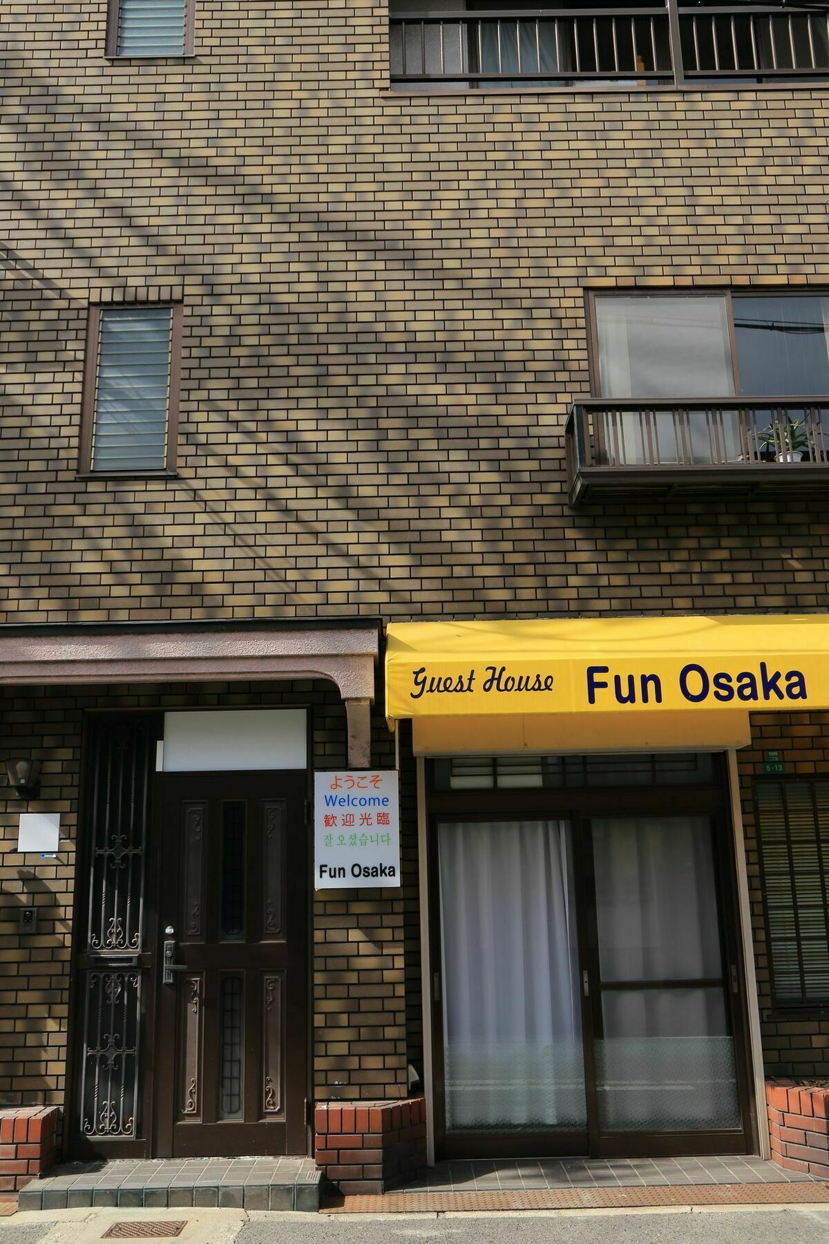 Guest House Fun Osaka Zewnętrze zdjęcie